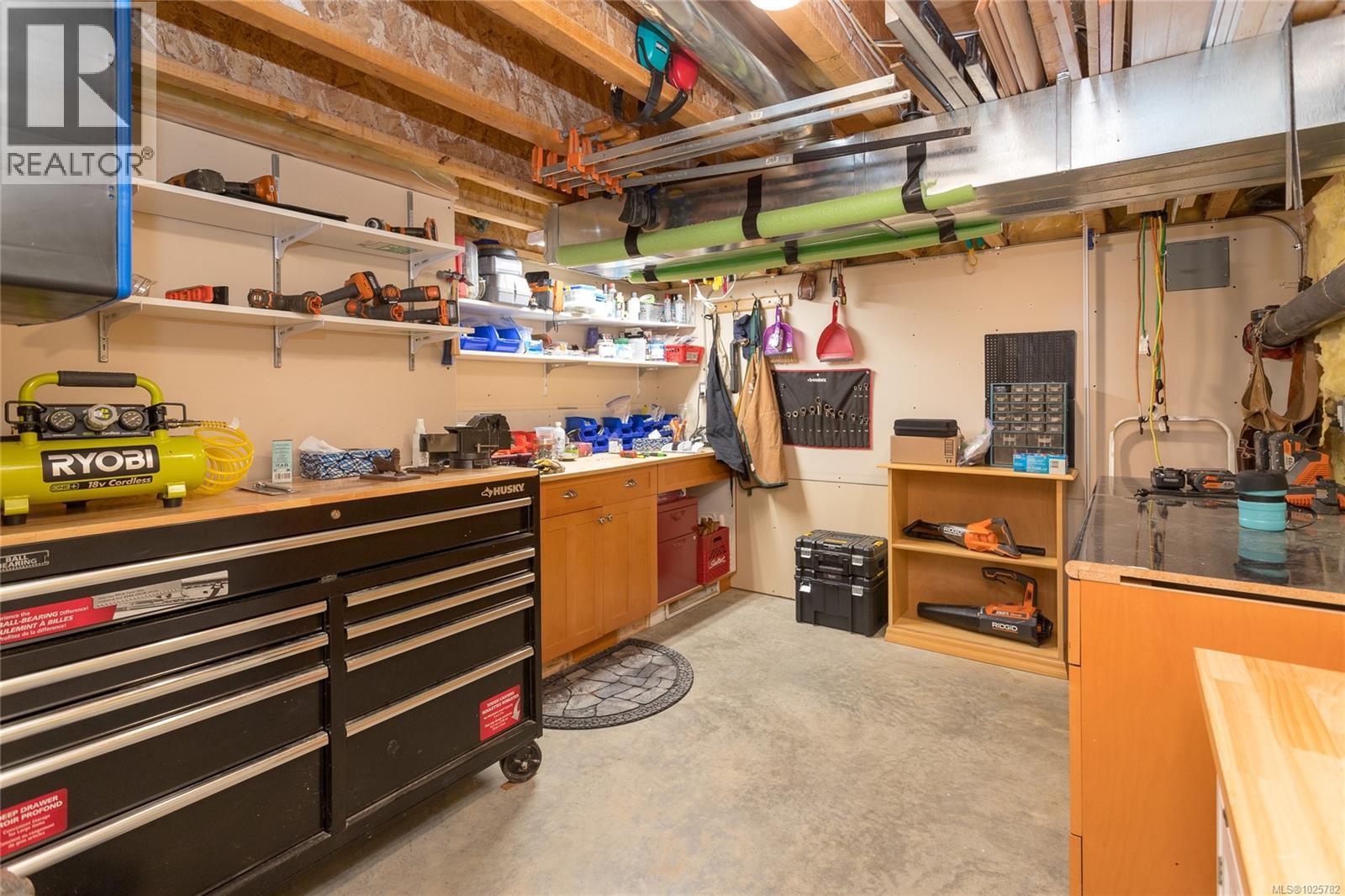 580 Meldram Dr, North Saanich, British Columbia  V8L 5V8 - Photo 43 - 1025782