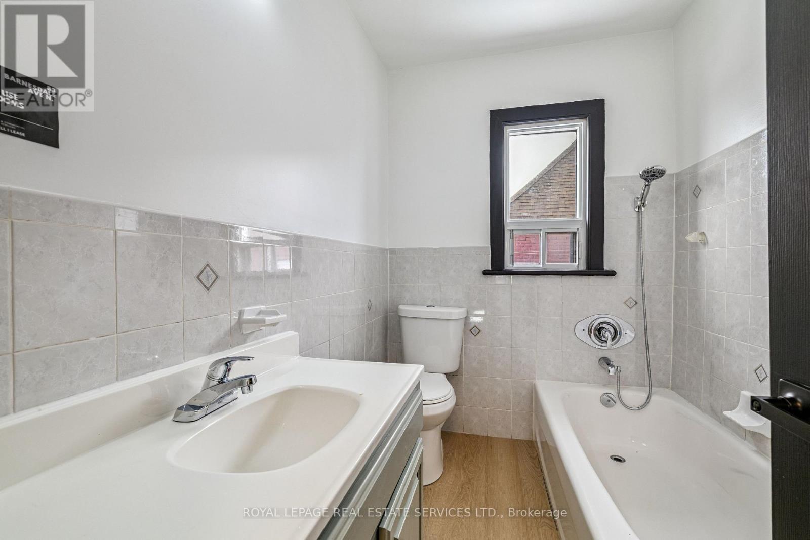 83 Barnesdale Avenue N, Hamilton, Ontario  L8L 6S2 - Photo 28 - X12780040