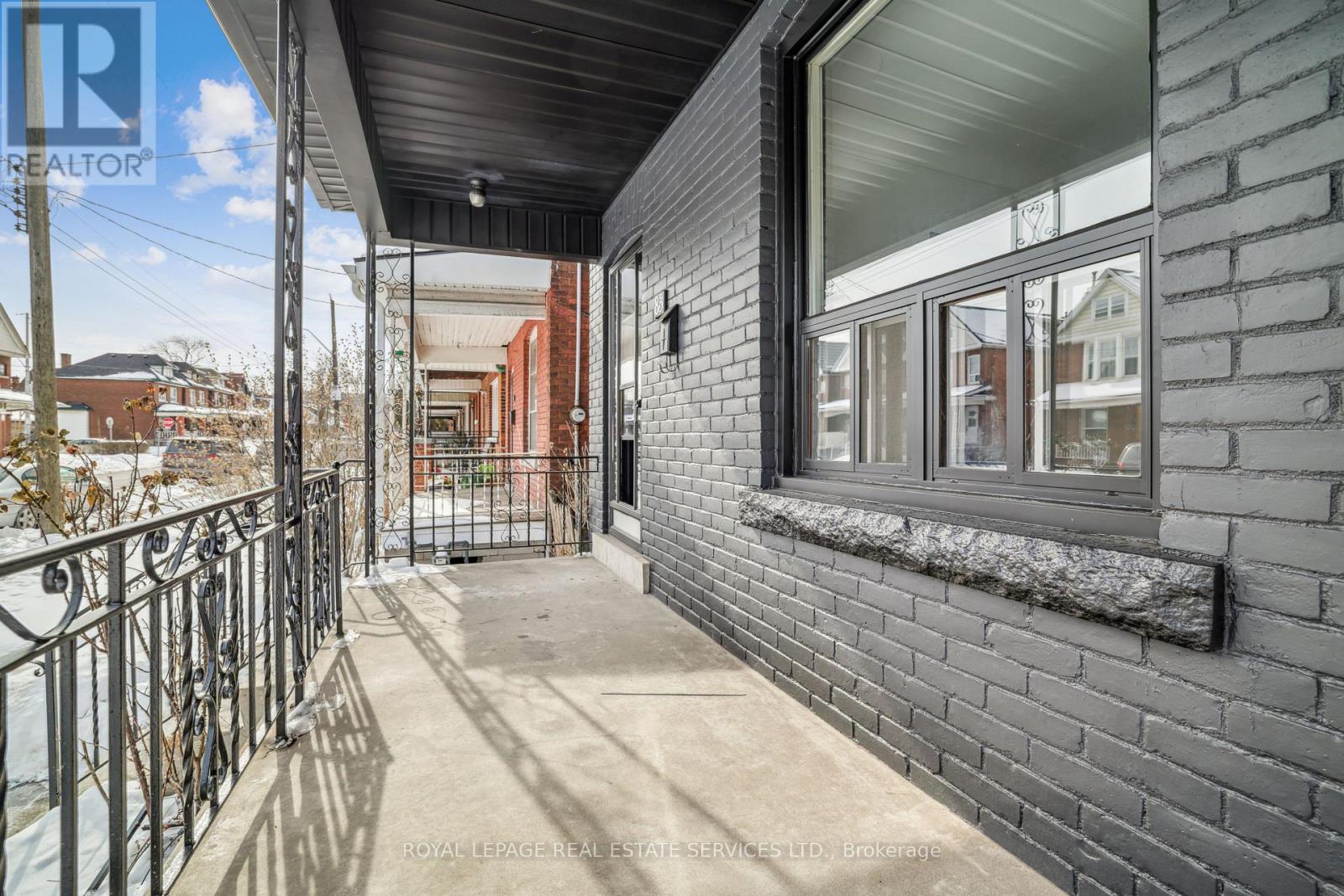 83 Barnesdale Avenue N, Hamilton, Ontario  L8L 6S2 - Photo 4 - X12780040