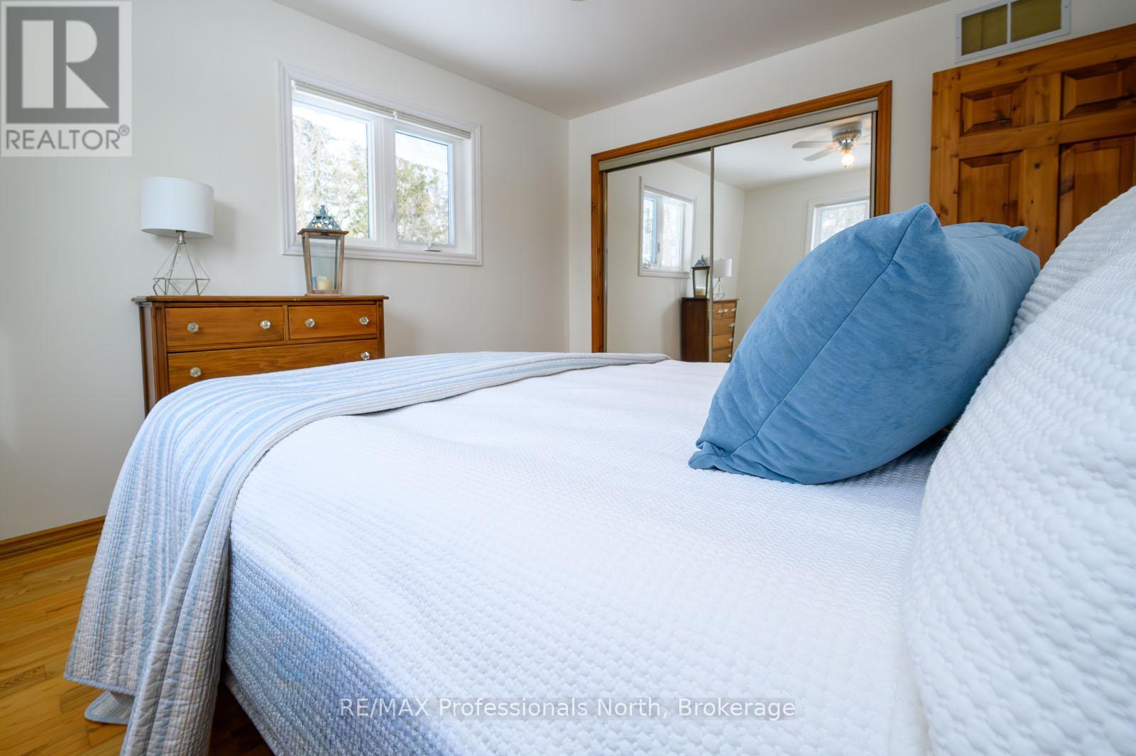 66 Rain Lake Road, Kearney, Ontario  P0A 1M0 - Photo 16 - X12780154