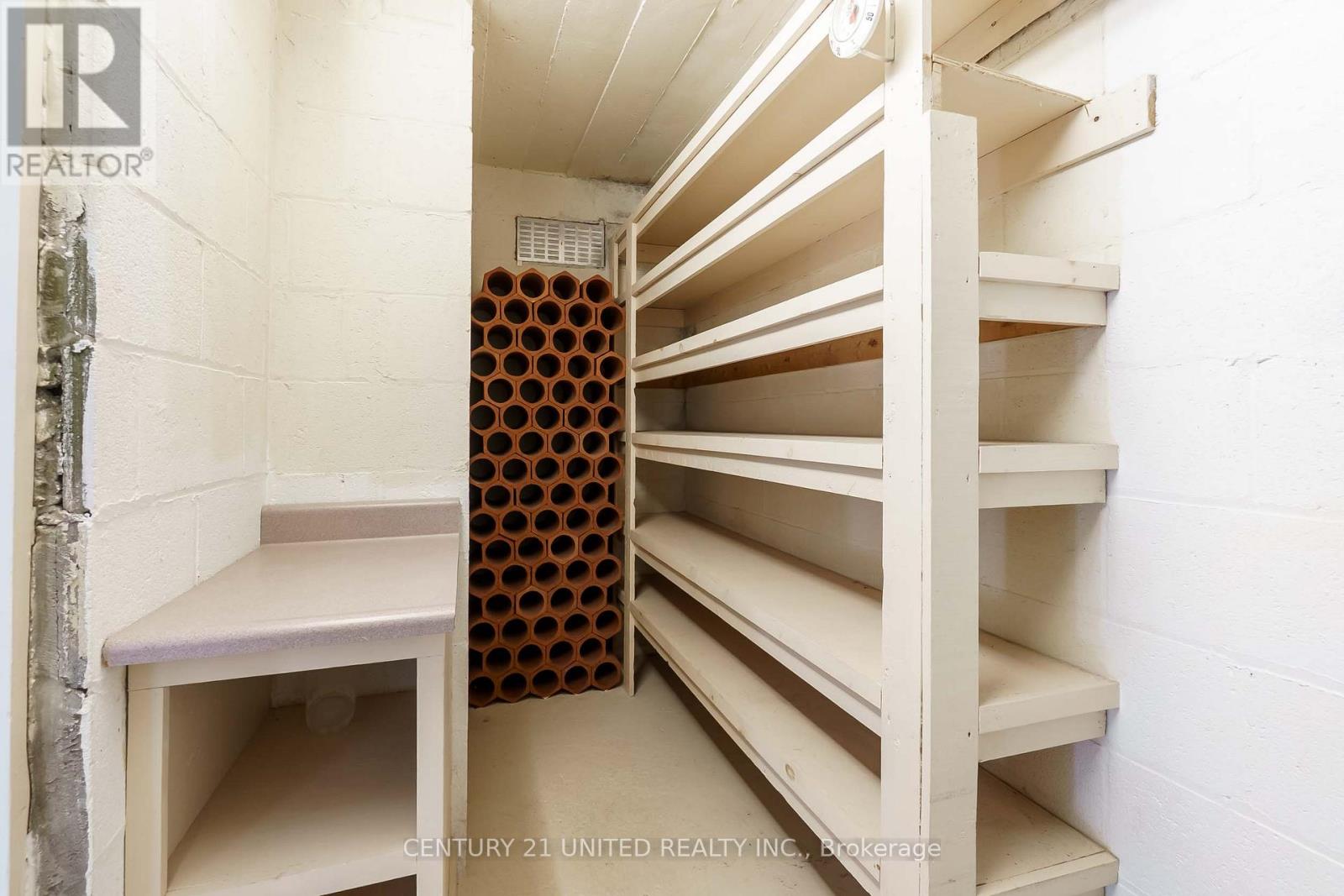 43 Crestwood Avenue, Peterborough (Monaghan Ward 2), Ontario  K9J 1N1 - Photo 33 - X12780156