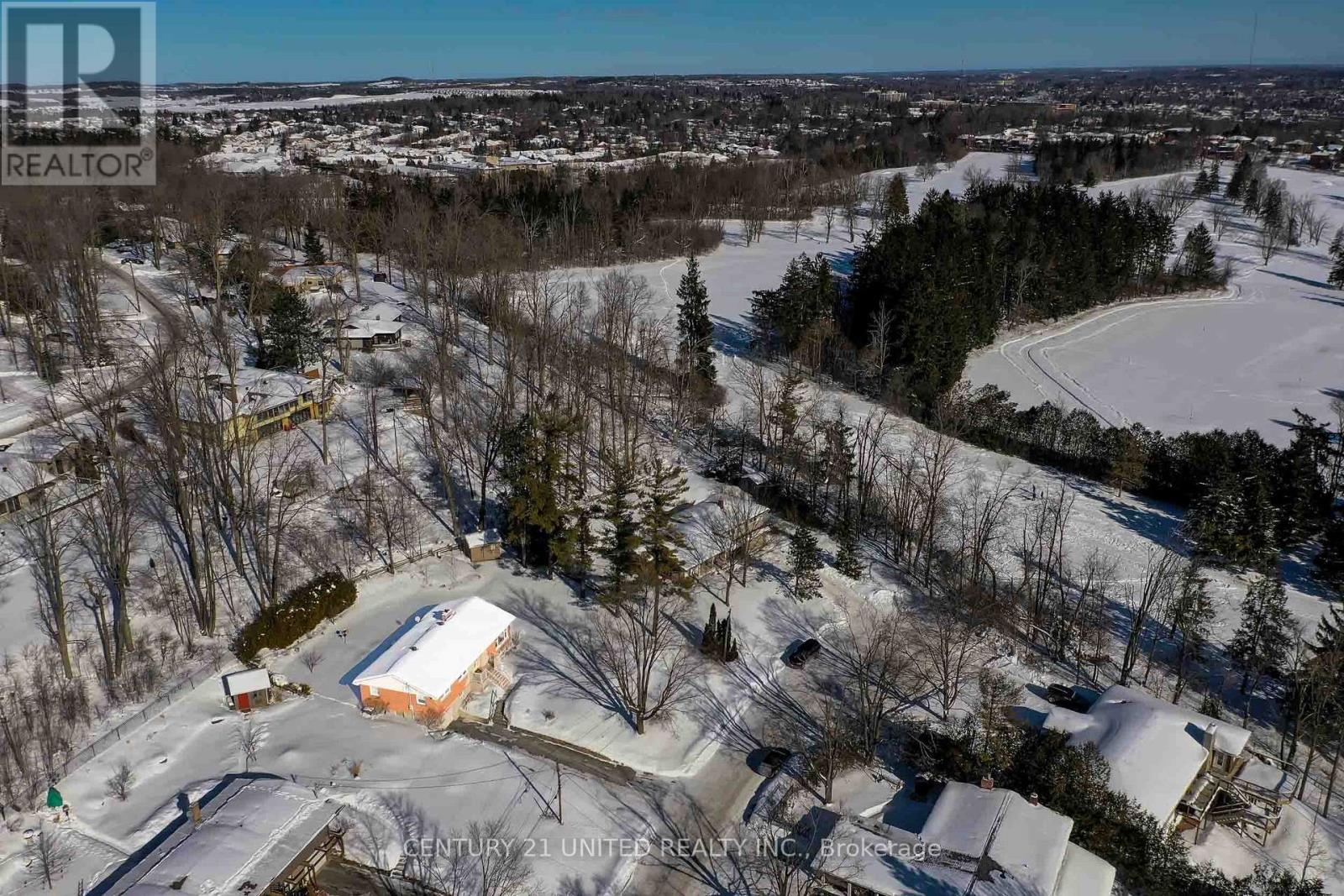 43 Crestwood Avenue, Peterborough (Monaghan Ward 2), Ontario  K9J 1N1 - Photo 38 - X12780156