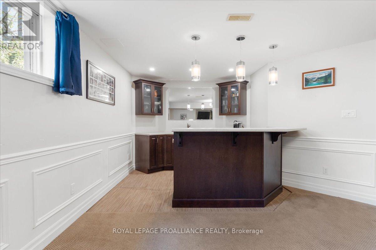 685 County Road 28, Prince Edward County (Ameliasburg Ward), Ontario  K8N 4Z7 - Photo 31 - X12780236