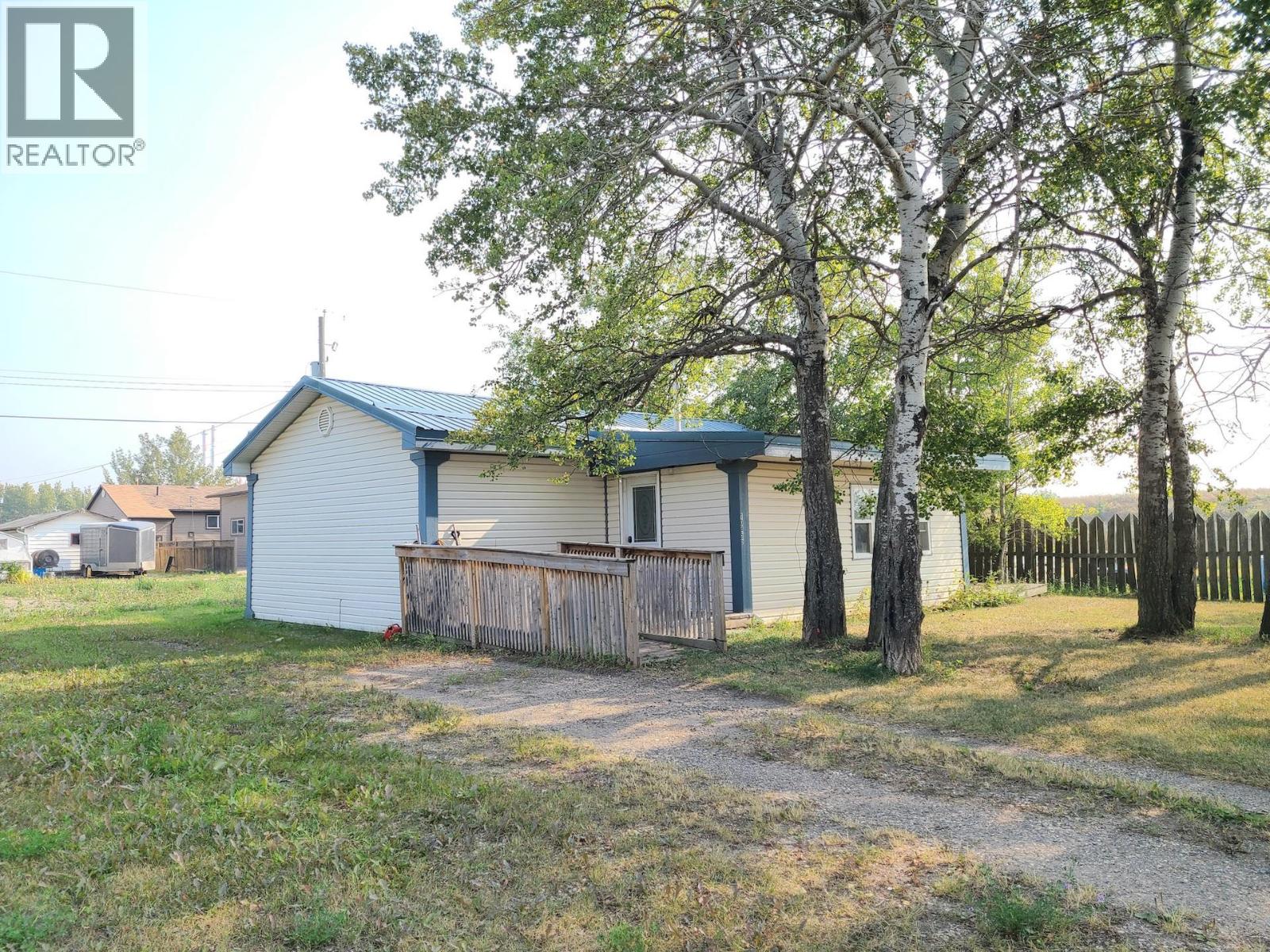 10855 102 Street, Taylor, British Columbia  V0C 2K0 - Photo 25 - R3088498