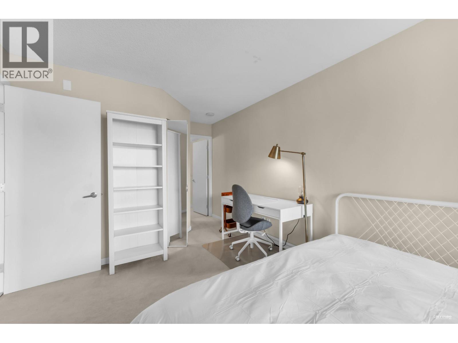 Listing Picture 23 of 35 : 207 9868 CAMERON STREET, Burnaby / 本拿比 - 魯藝地產 Yvonne Lu Group - MLS Medallion Club Member