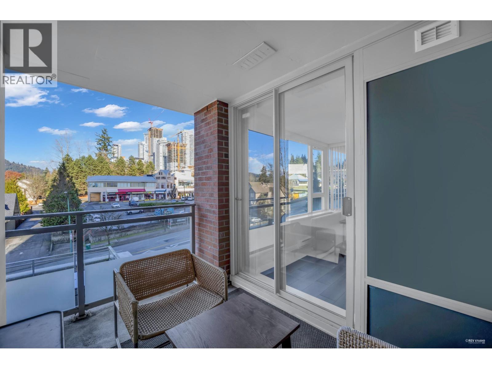 Listing Picture 27 of 35 : 207 9868 CAMERON STREET, Burnaby / 本拿比 - 魯藝地產 Yvonne Lu Group - MLS Medallion Club Member