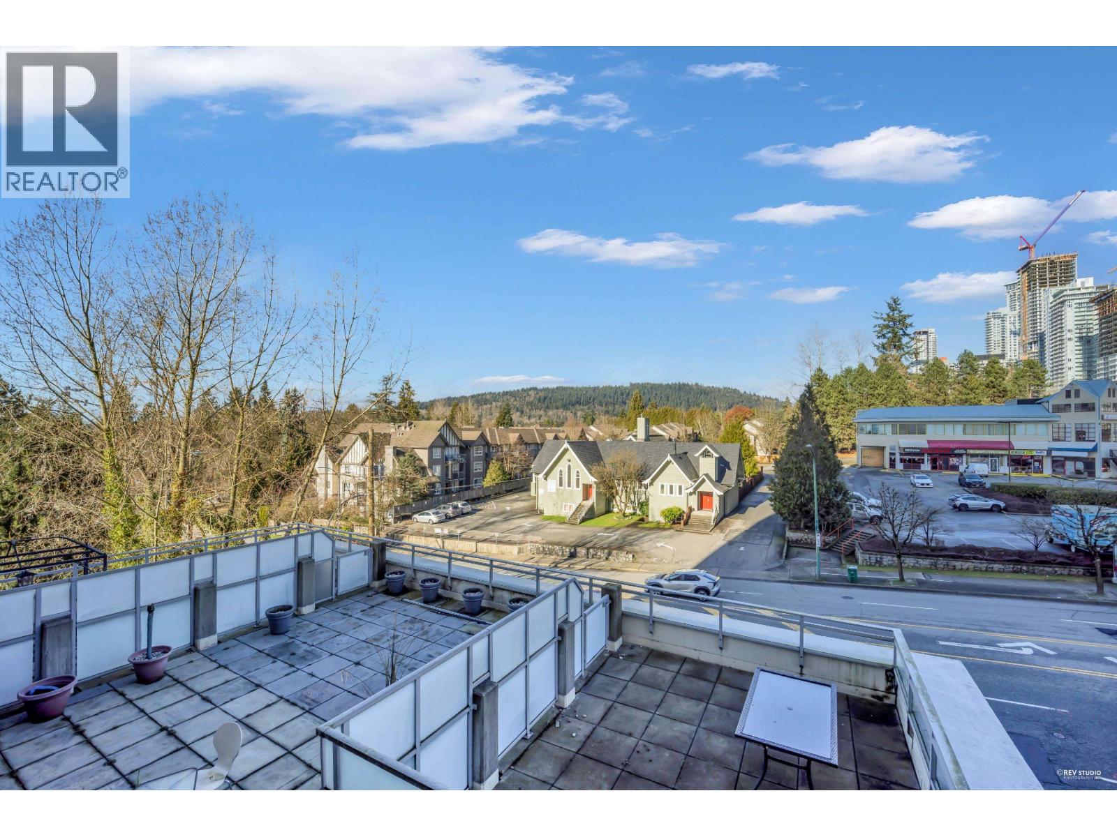 Listing Picture 28 of 35 : 207 9868 CAMERON STREET, Burnaby / 本拿比 - 魯藝地產 Yvonne Lu Group - MLS Medallion Club Member