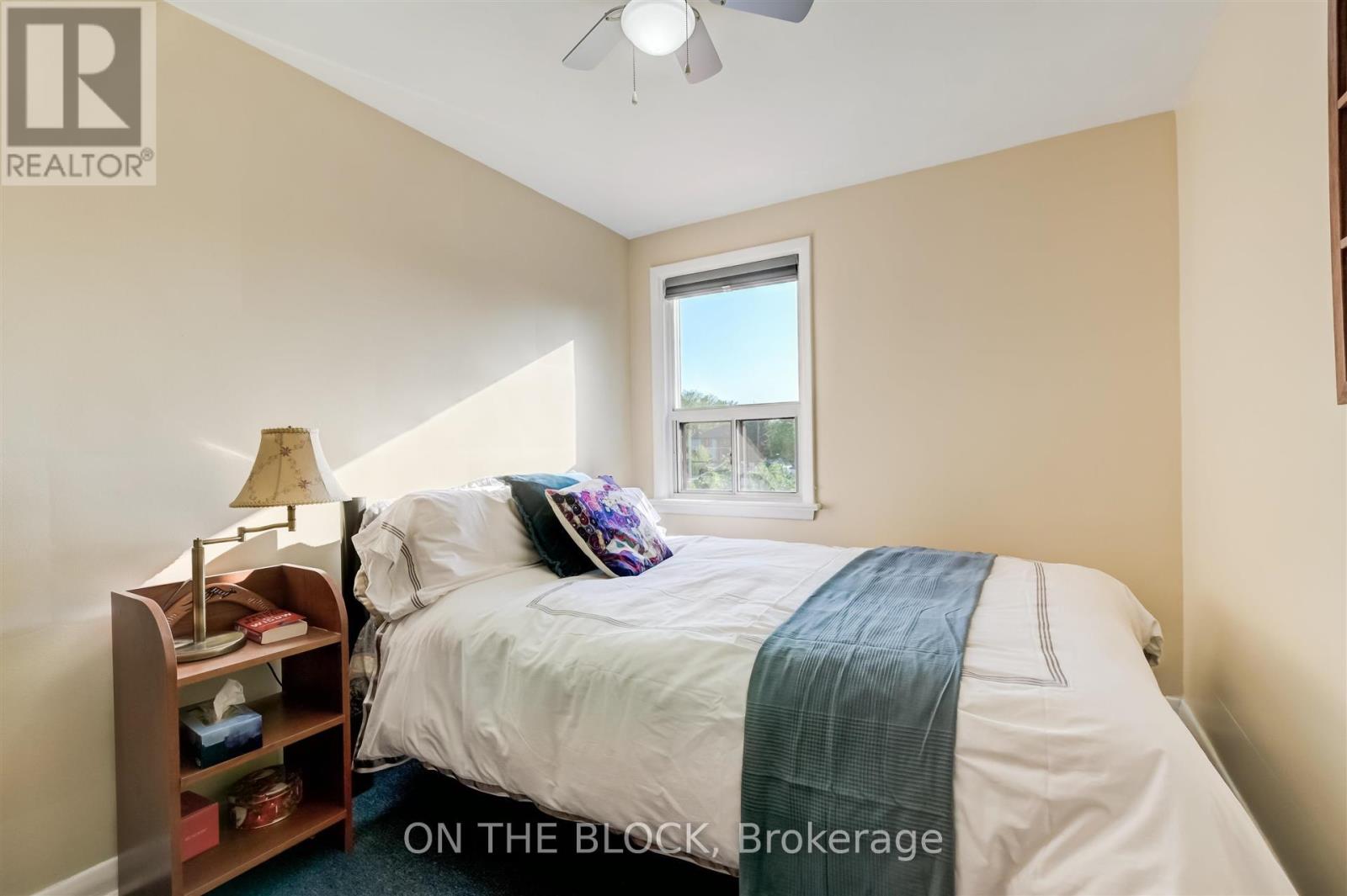 534 Midland Avenue, Toronto, Ontario  M1N 1T1 - Photo 15 - E12773472