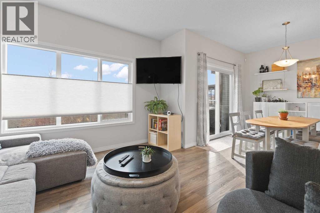 169 Buckskin Way, Cochrane, Alberta  T4C 2R7 - Photo 8 - A2283965