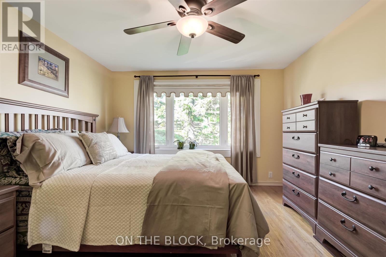 534 Midland Avenue, Toronto, Ontario  M1N 1T1 - Photo 14 - E12773472