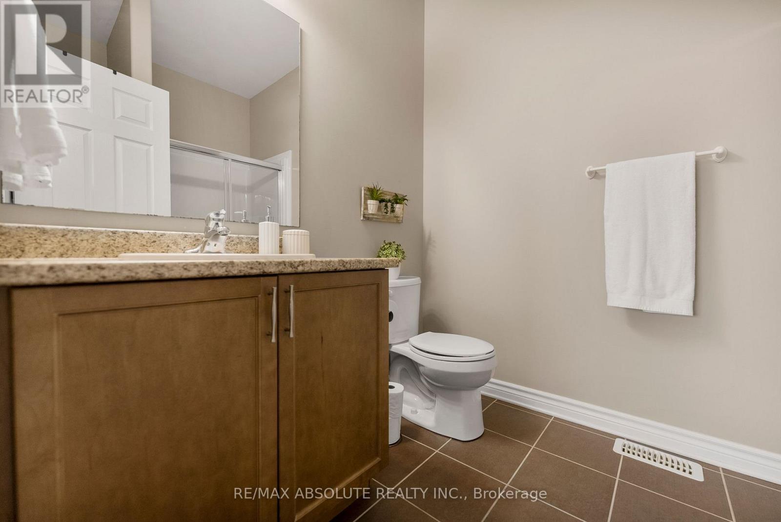 215 Arthur Street, Arnprior, Ontario  K7S 0H6 - Photo 20 - X12780270