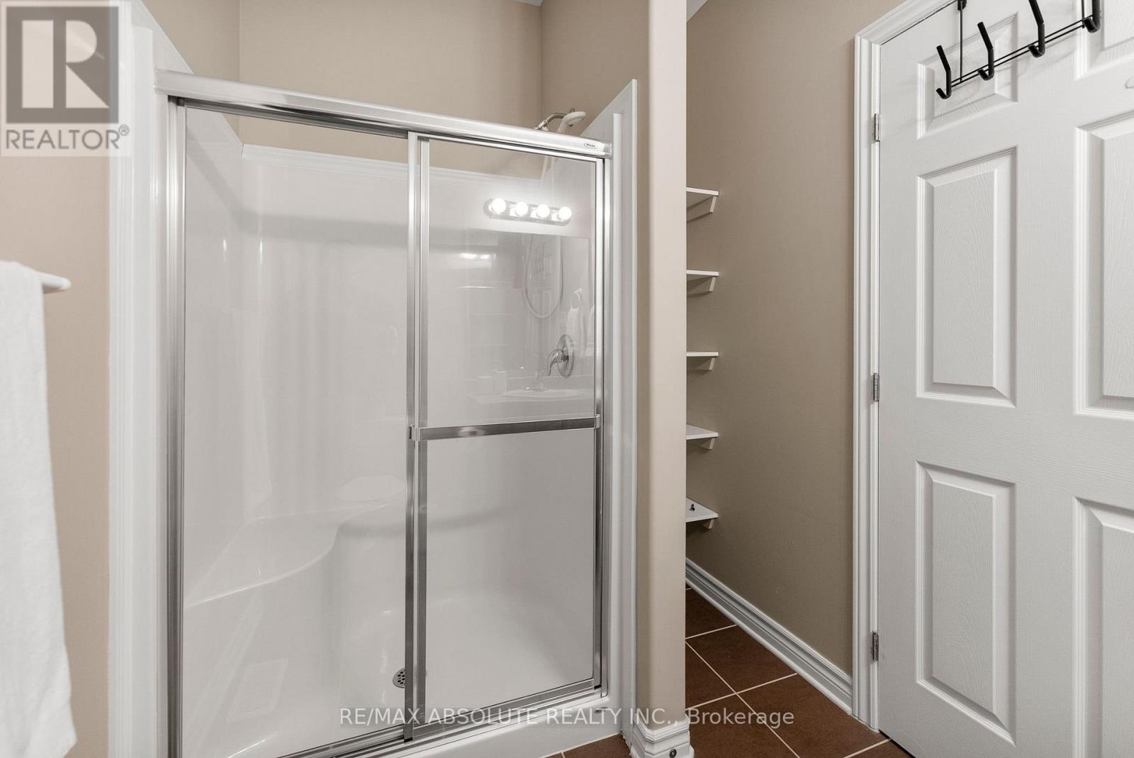 215 Arthur Street, Arnprior, Ontario  K7S 0H6 - Photo 21 - X12780270