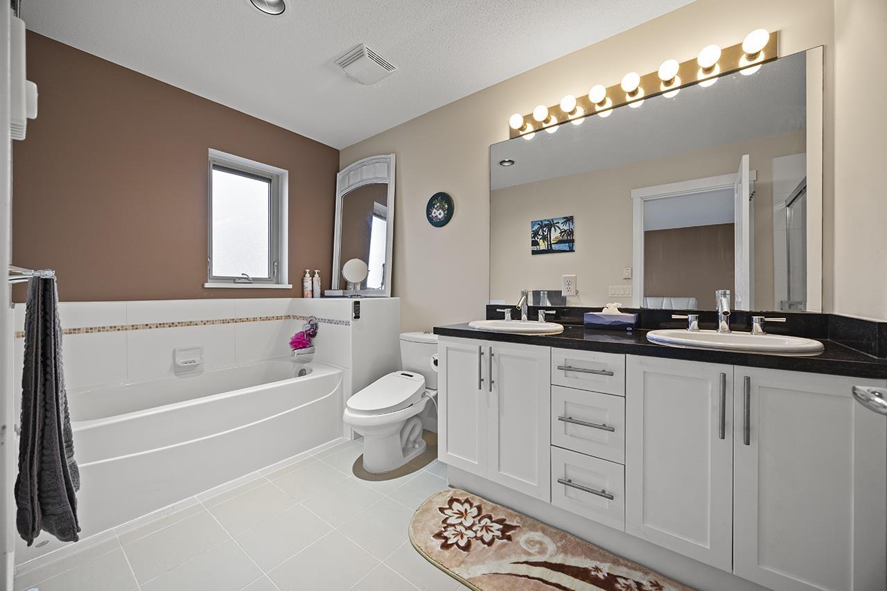 67 2738 158 Street, Surrey, British Columbia  V3Z 3K3 - Photo 13 - R3088933