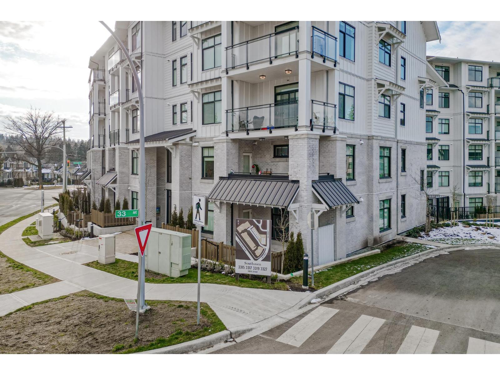 404 3315 148 Street, Surrey, British Columbia  V4P 0H5 - Photo 9 - R3088974