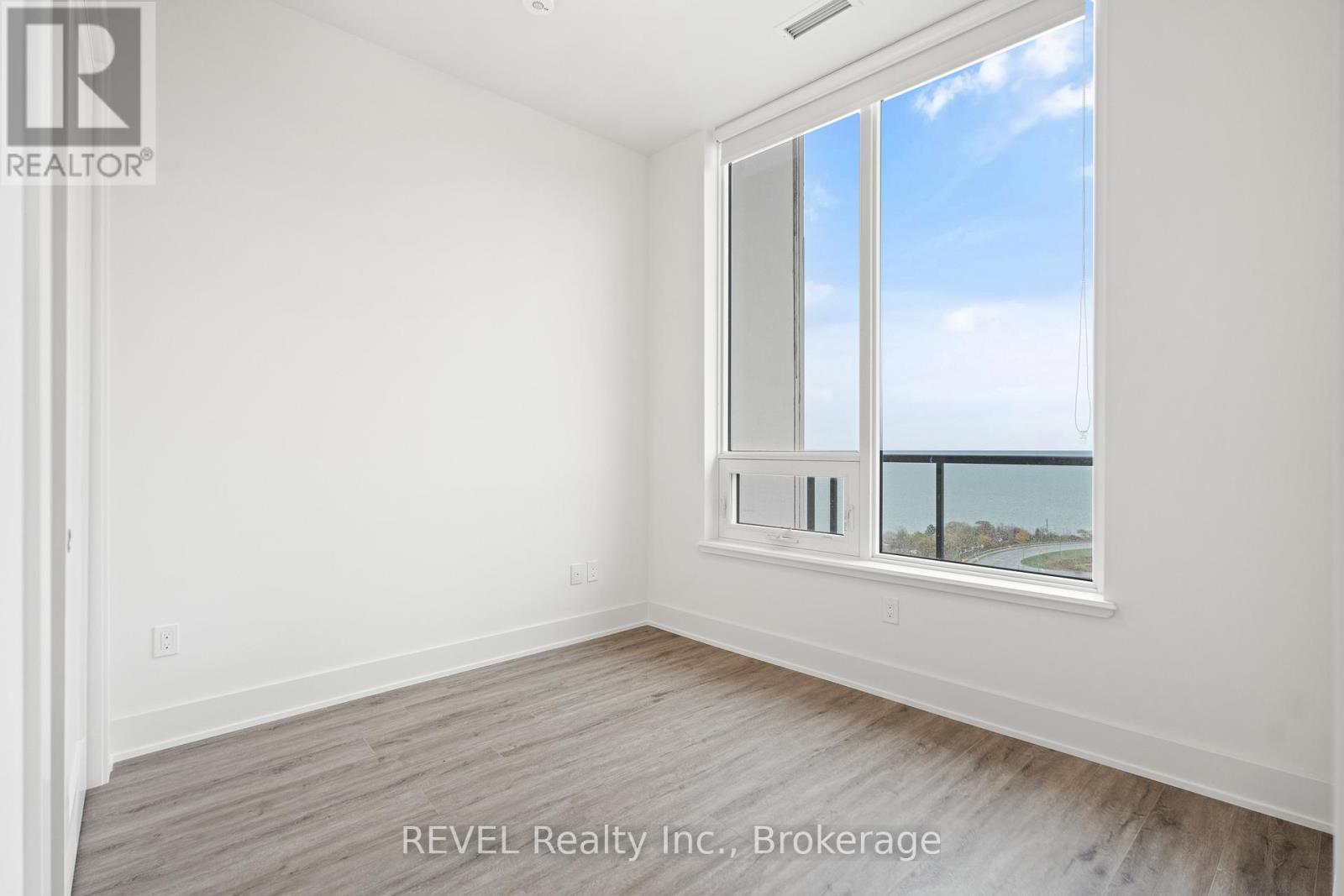 1907 - 385 Winston Road, Grimsby, Ontario  L3M 4E8 - Photo 18 - X12780094