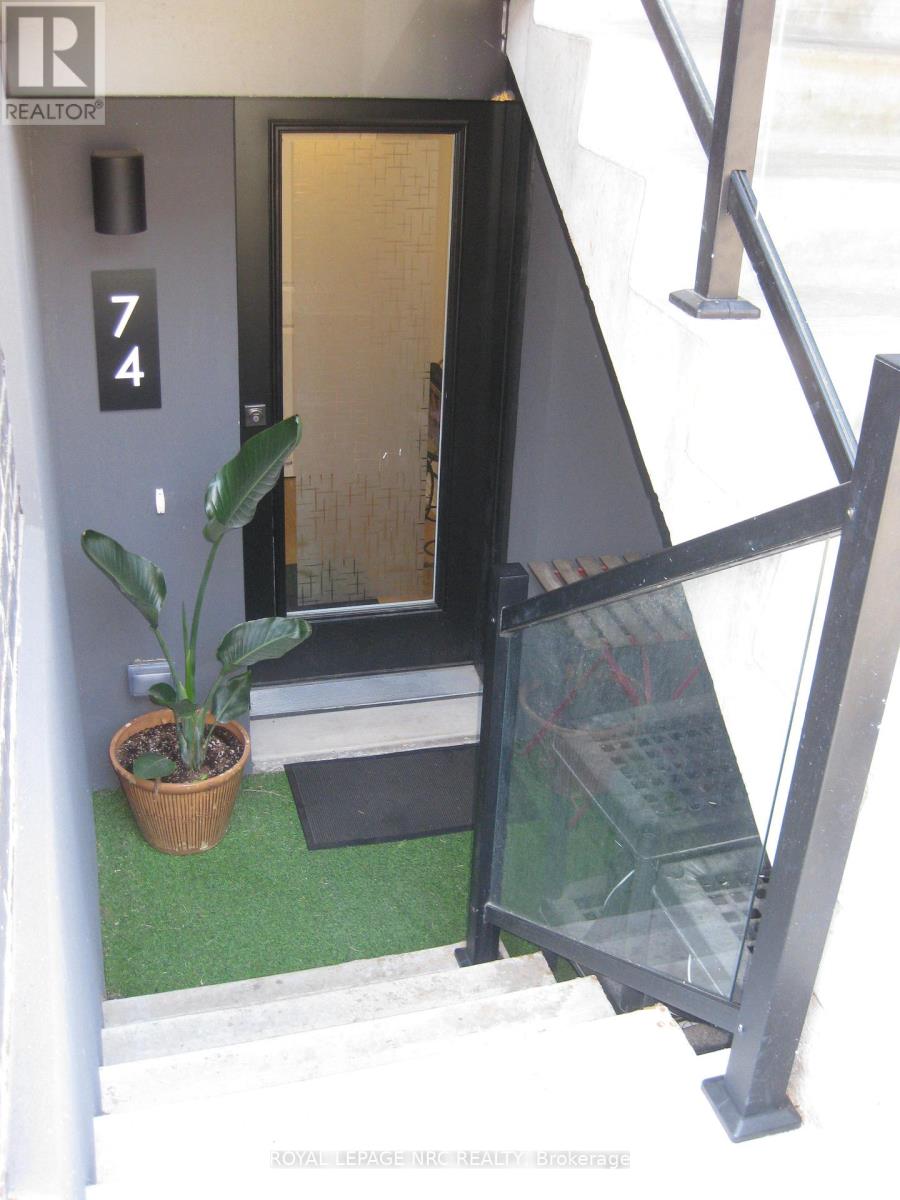 74 - 6705 Cropp Street, Niagara Falls, Ontario  L2E 0C1 - Photo 2 - X12780194