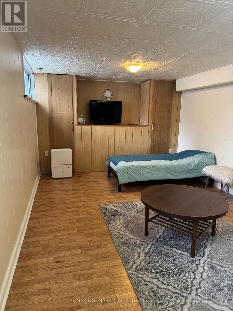 Bsmt - 207 Lawrence Avenue, Richmond Hill, Ontario  M4C 1Z7 - Photo 2 - N12777132