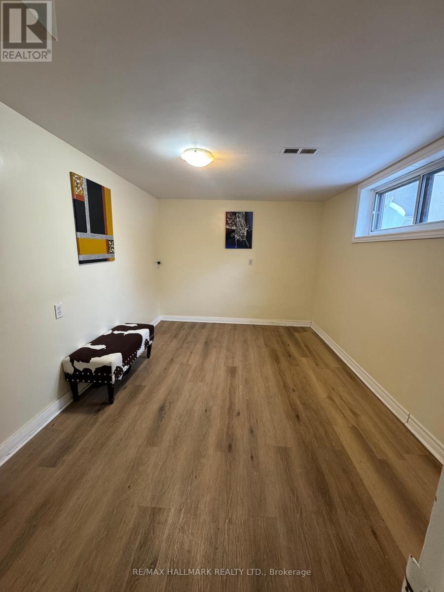 Bsmt - 207 Lawrence Avenue, Richmond Hill, Ontario  M4C 1Z7 - Photo 4 - N12777132