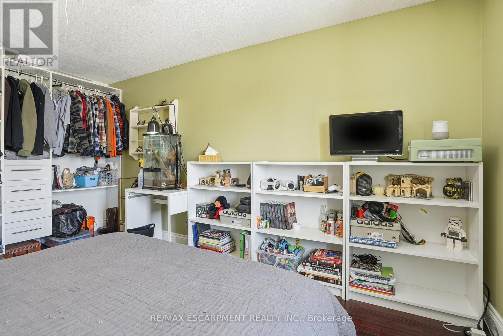 2018 Chrisdon Road, Burlington, Ontario  L7M 3W8 - Photo 17 - W12756586