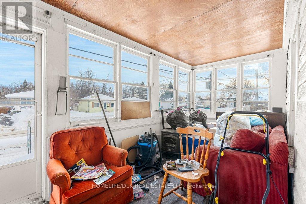 40 Front Avenue E, Brockville, Ontario  K6V 1V6 - Photo 17 - X12780160