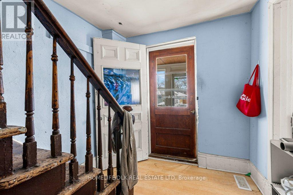 40 Front Avenue E, Brockville, Ontario  K6V 1V6 - Photo 6 - X12780160