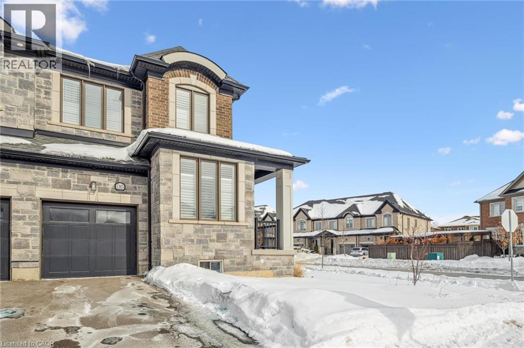 1383 Farmstead Drive, Milton, Ontario  L9E 1K4 - Photo 4 - 40804466