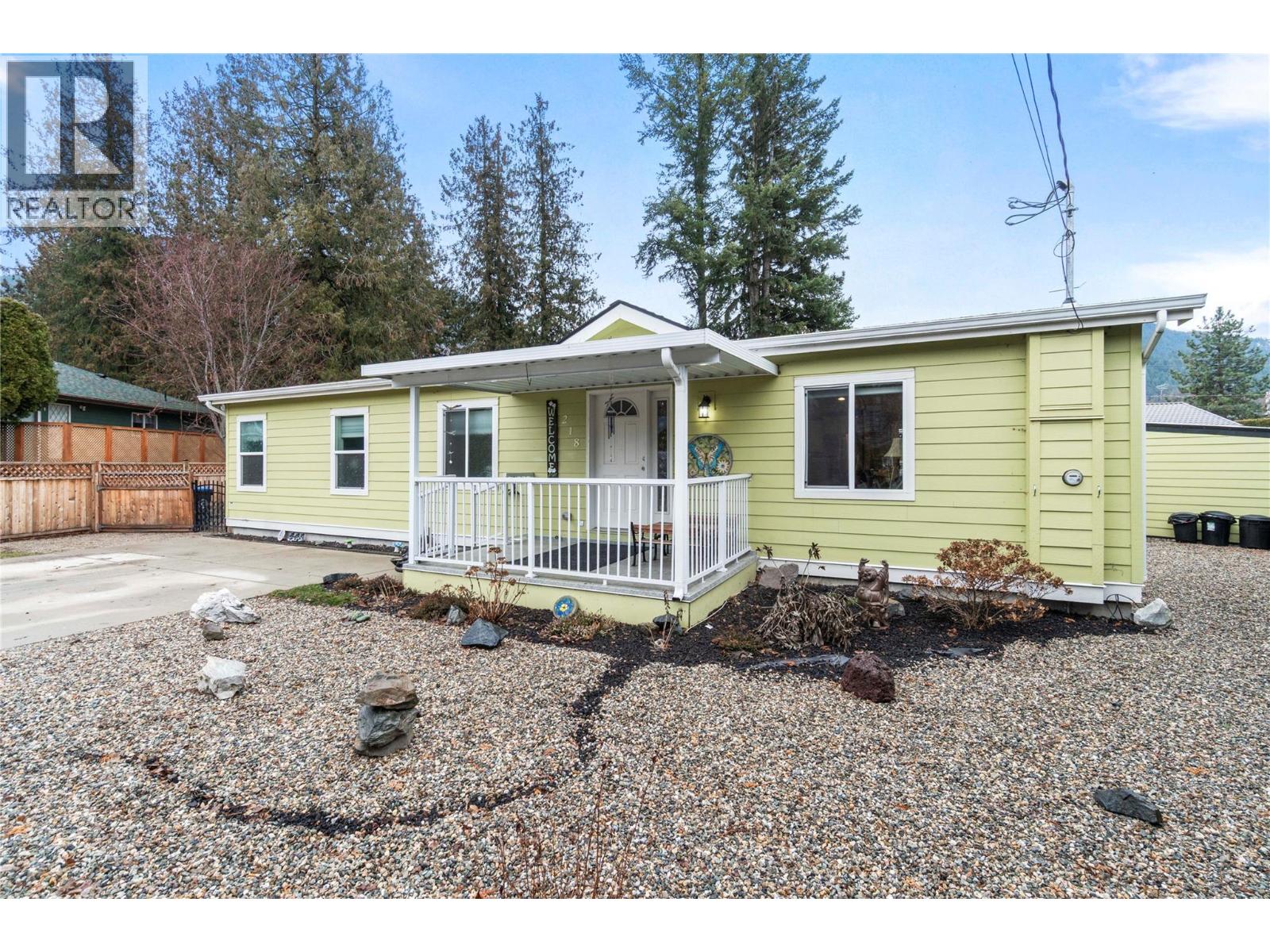 218 Aspen Drive, Chase, British Columbia  V0E 1M0 - Photo 3 - 10373963