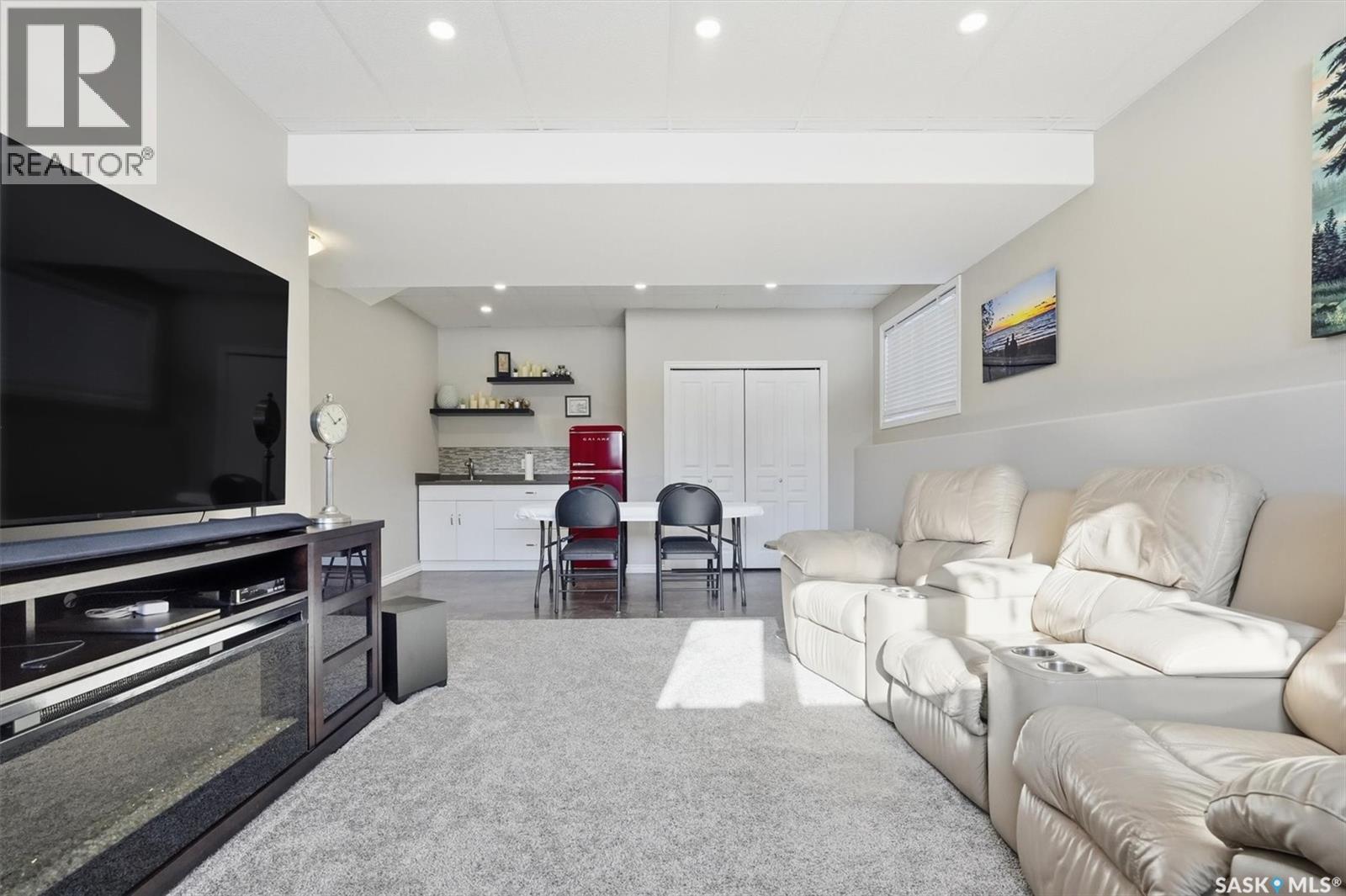 404 Lyle Crescent, Warman, Saskatchewan  S0K 4S1 - Photo 26 - SK028231