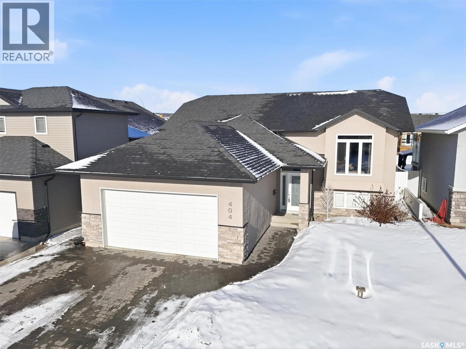 404 Lyle CRESCENT, warman, Saskatchewan