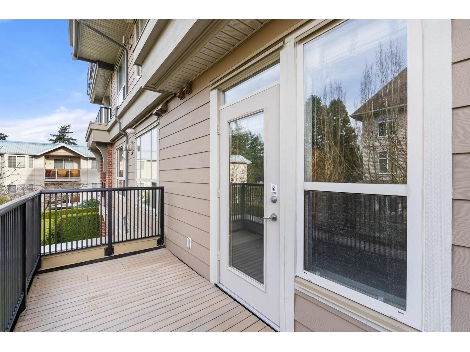 204 15357 17a Avenue, Surrey, British Columbia  V4A 1V4 - Photo 20 - R3088706