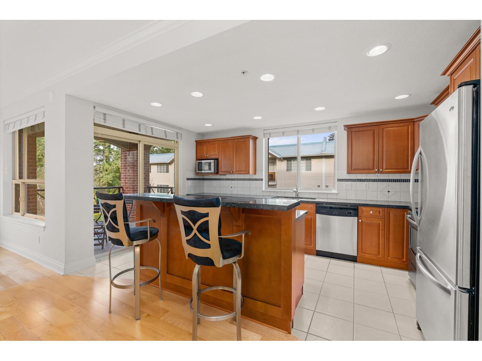 204 15357 17a Avenue, Surrey, British Columbia  V4A 1V4 - Photo 11 - R3088706