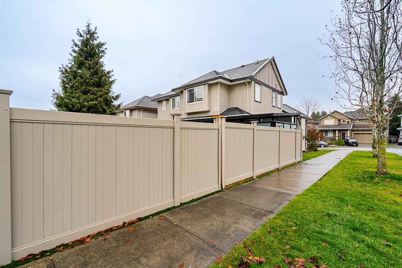 7673 146a Street, Surrey, British Columbia  V3S 2T3 - Photo 38 - R3088509