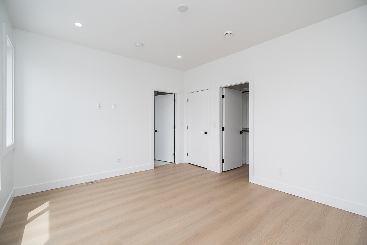 2033 168 Street, Surrey, British Columbia  V3Z 1H1 - Photo 18 - R3088528