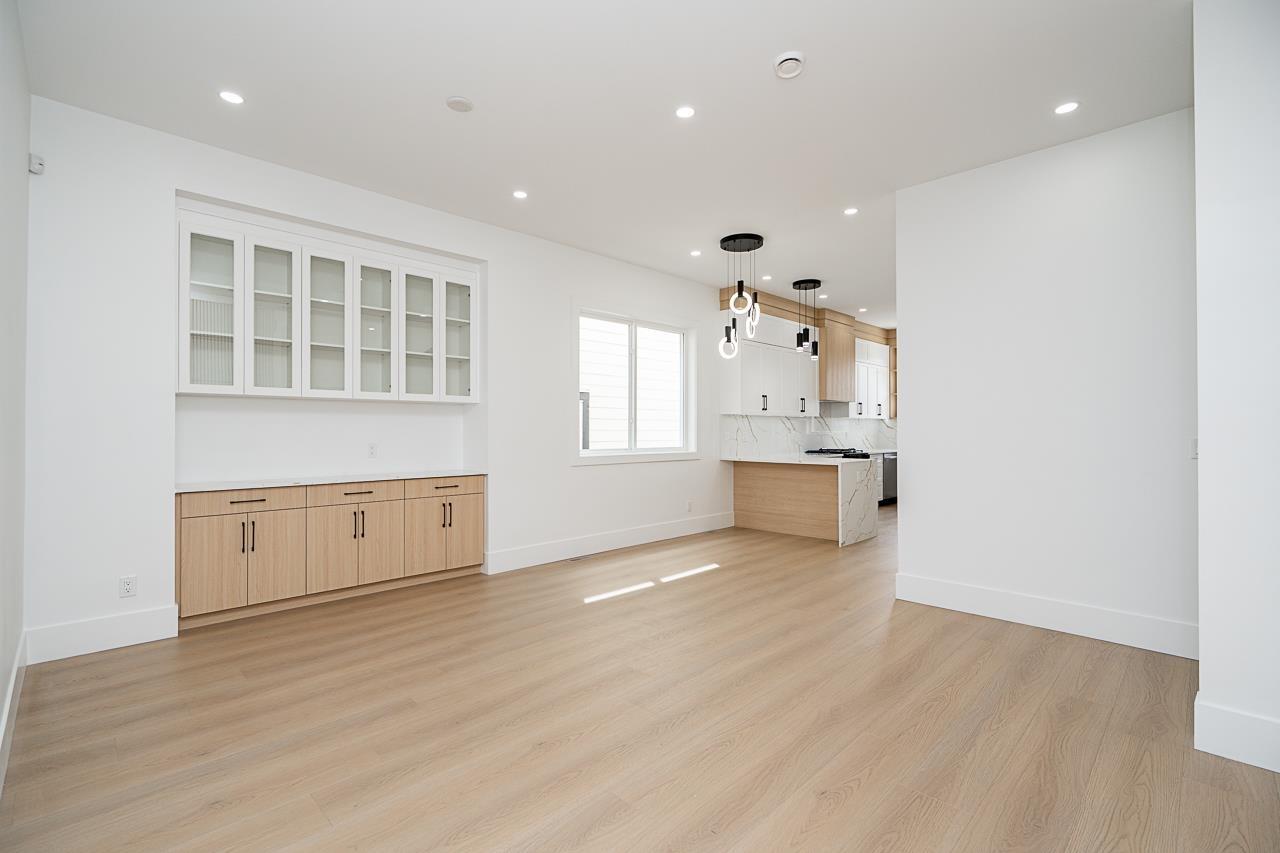 2037 168 Street, Surrey, British Columbia  V3Z 1H1 - Photo 6 - R3088565