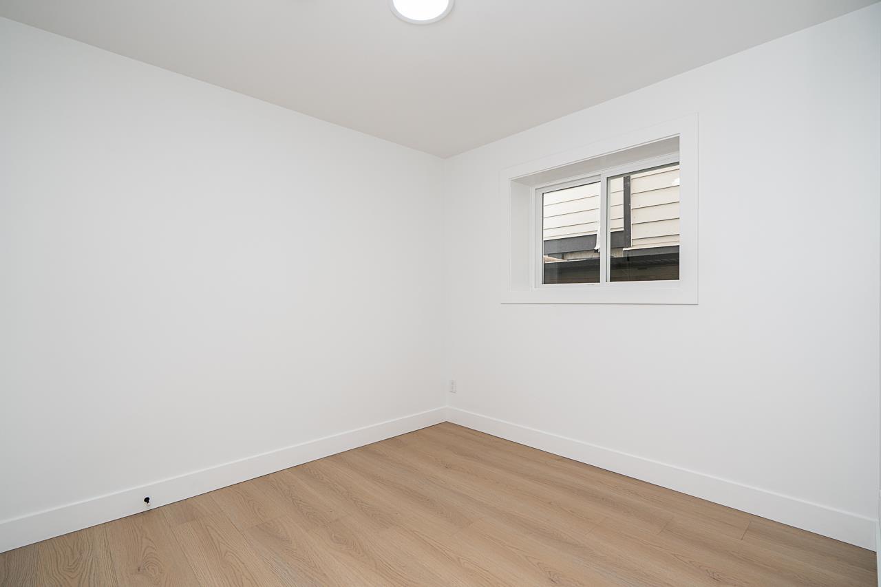 2037 168 Street, Surrey, British Columbia  V3Z 1H1 - Photo 29 - R3088565