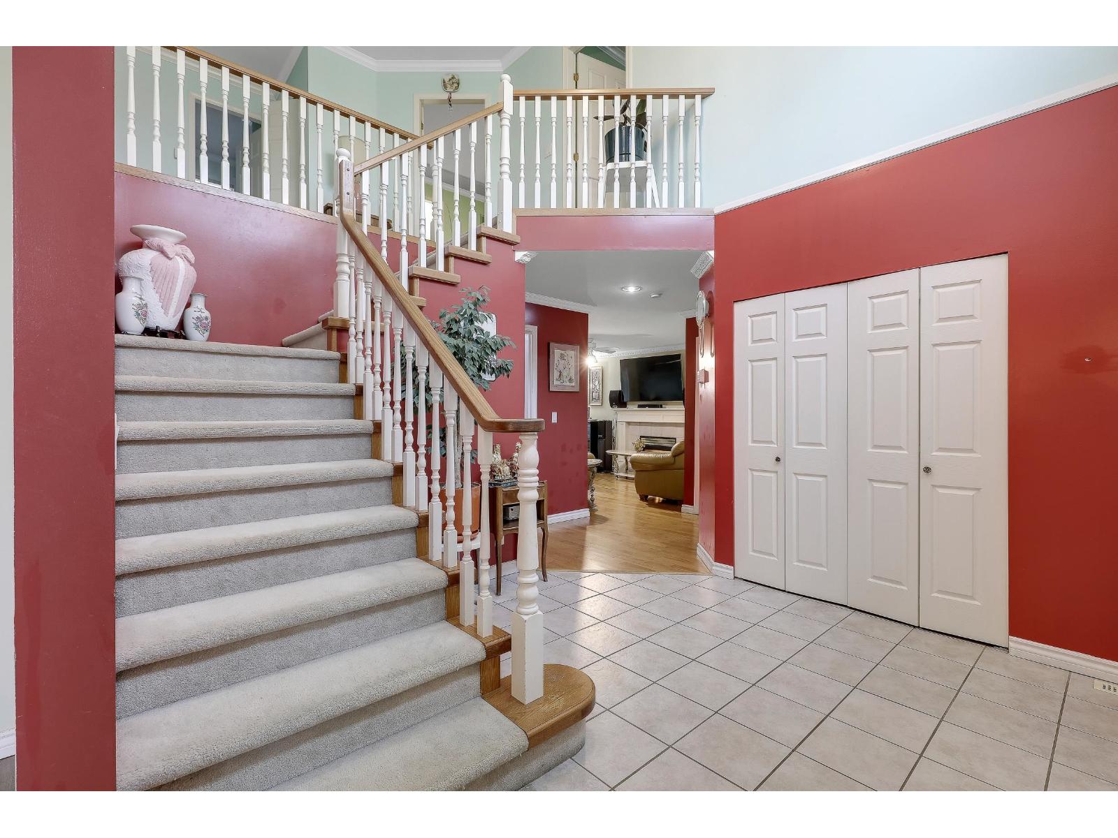 10955 156 Street, Surrey, British Columbia  V3R 0Z3 - Photo 10 - R3088855