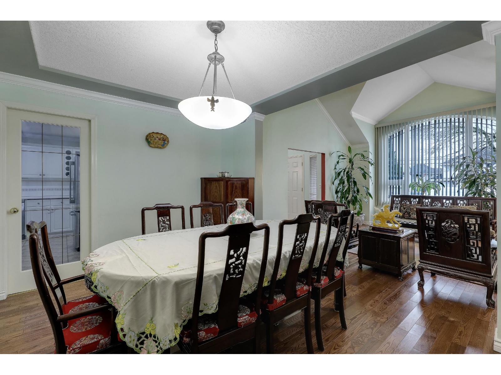 10955 156 Street, Surrey, British Columbia  V3R 0Z3 - Photo 9 - R3088855