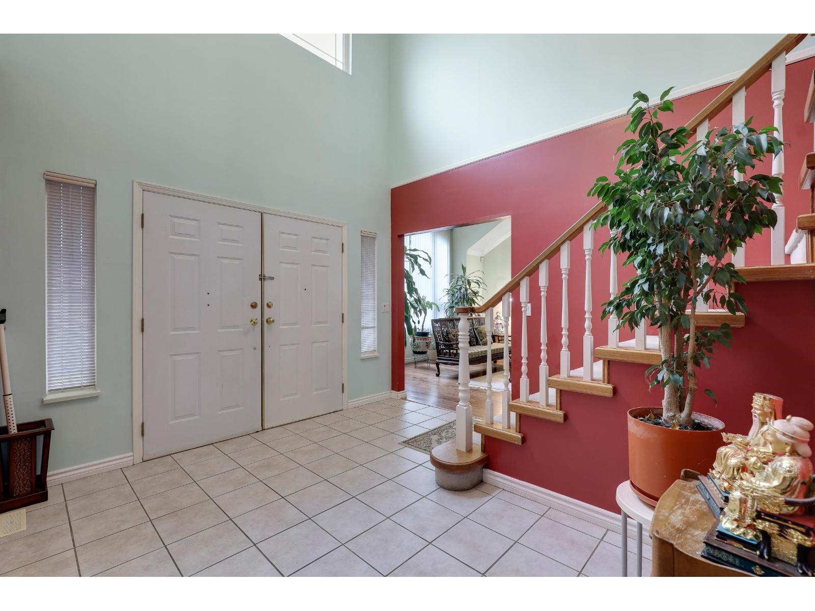 10955 156 Street, Surrey, British Columbia  V3R 0Z3 - Photo 11 - R3088855