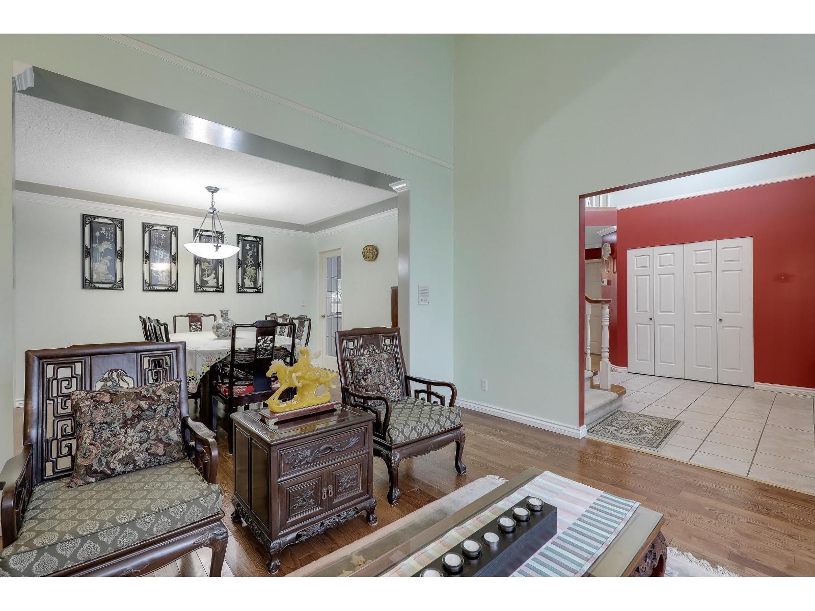 10955 156 Street, Surrey, British Columbia  V3R 0Z3 - Photo 5 - R3088855