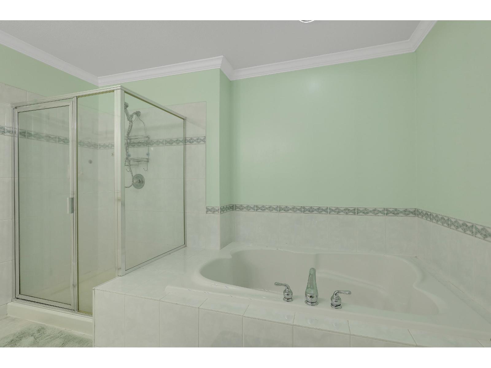 10955 156 Street, Surrey, British Columbia  V3R 0Z3 - Photo 34 - R3088855