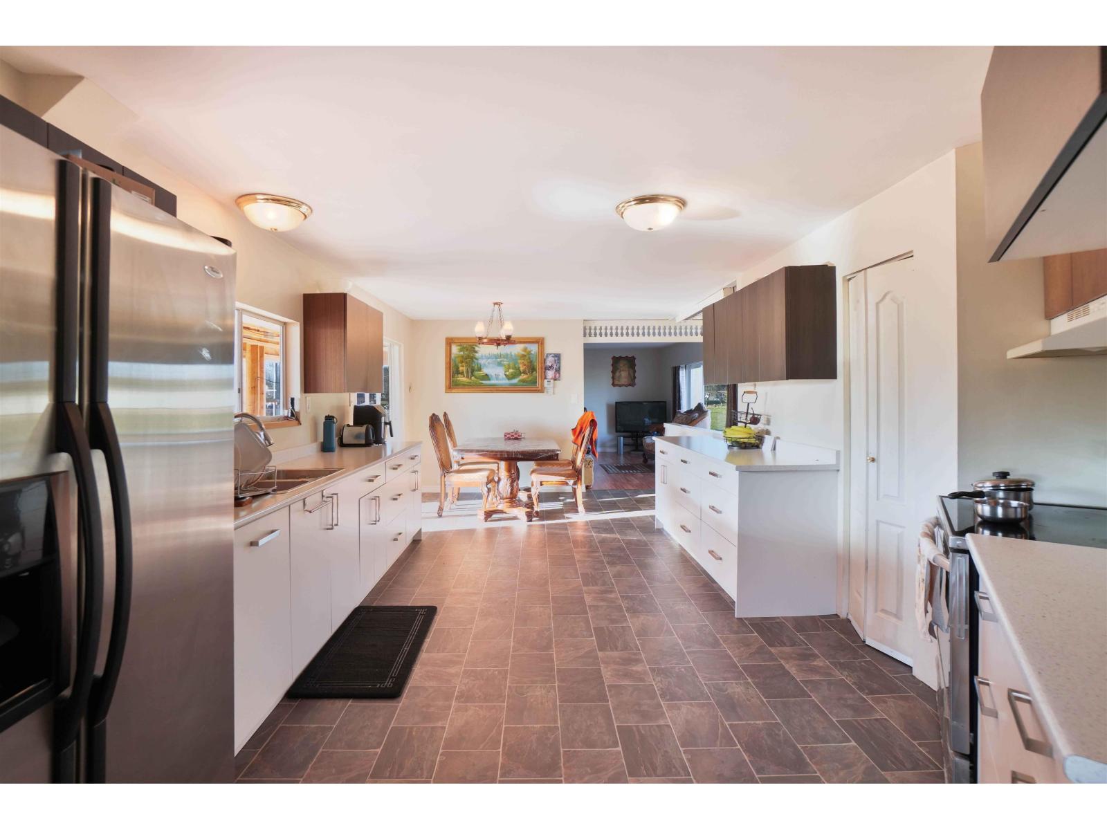 2157 224 Street, Langley, British Columbia  V2Z 2Z2 - Photo 8 - R3087831