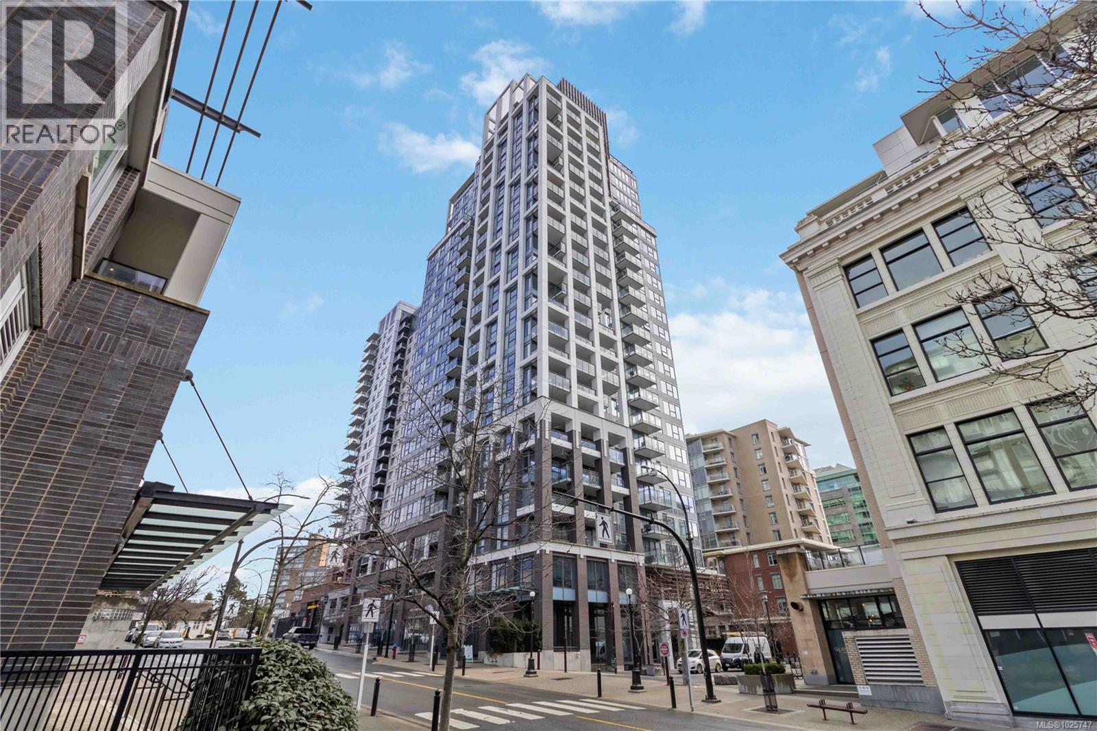 2005 777 Herald St, Victoria, British Columbia  V8T 0C7 - Photo 36 - 1025747