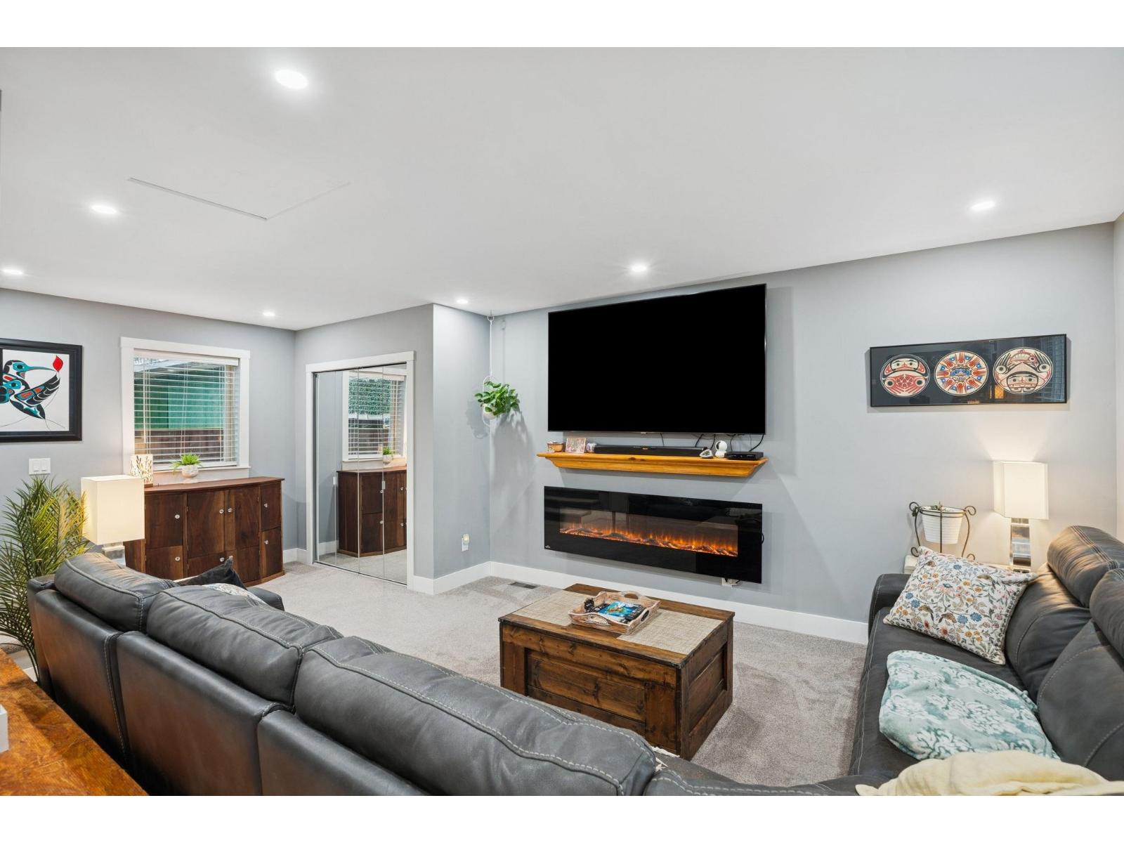 7334 Alder Street, Mission, British Columbia  V2V 3N9 - Photo 6 - R3088631