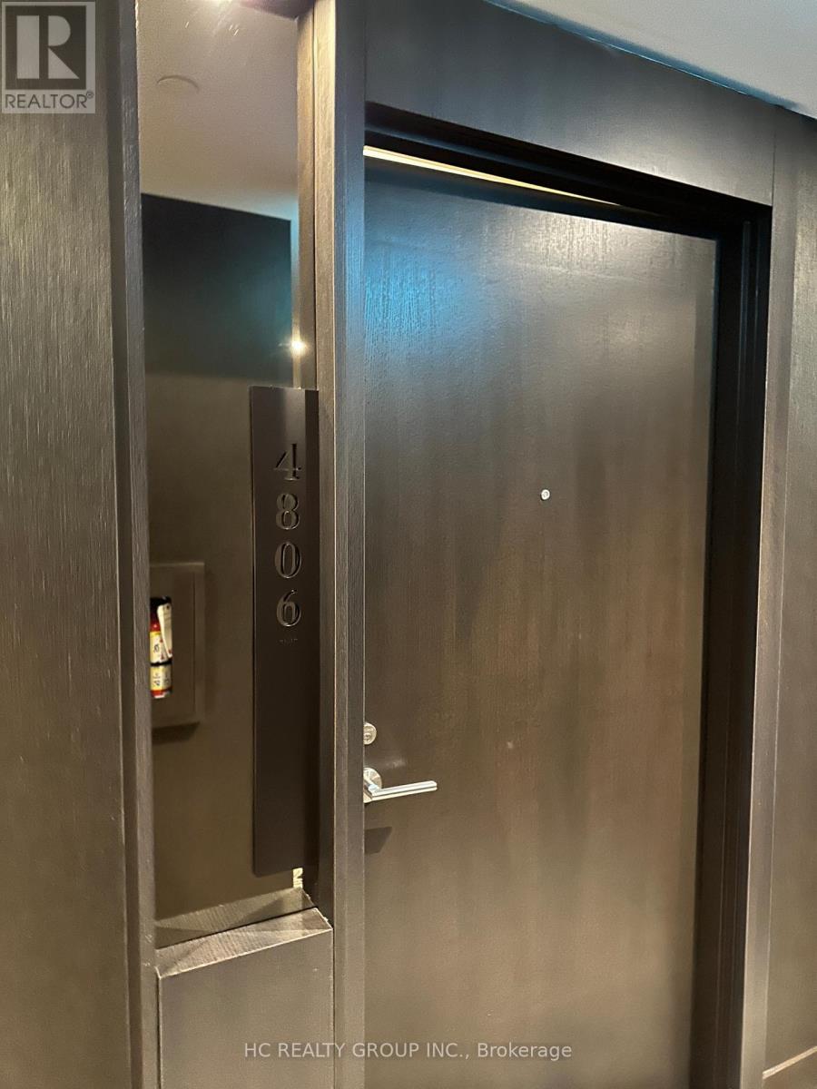 4806 - 11 Yorkville Avenue, Toronto, Ontario  M4W 0B7 - Photo 2 - C12780228