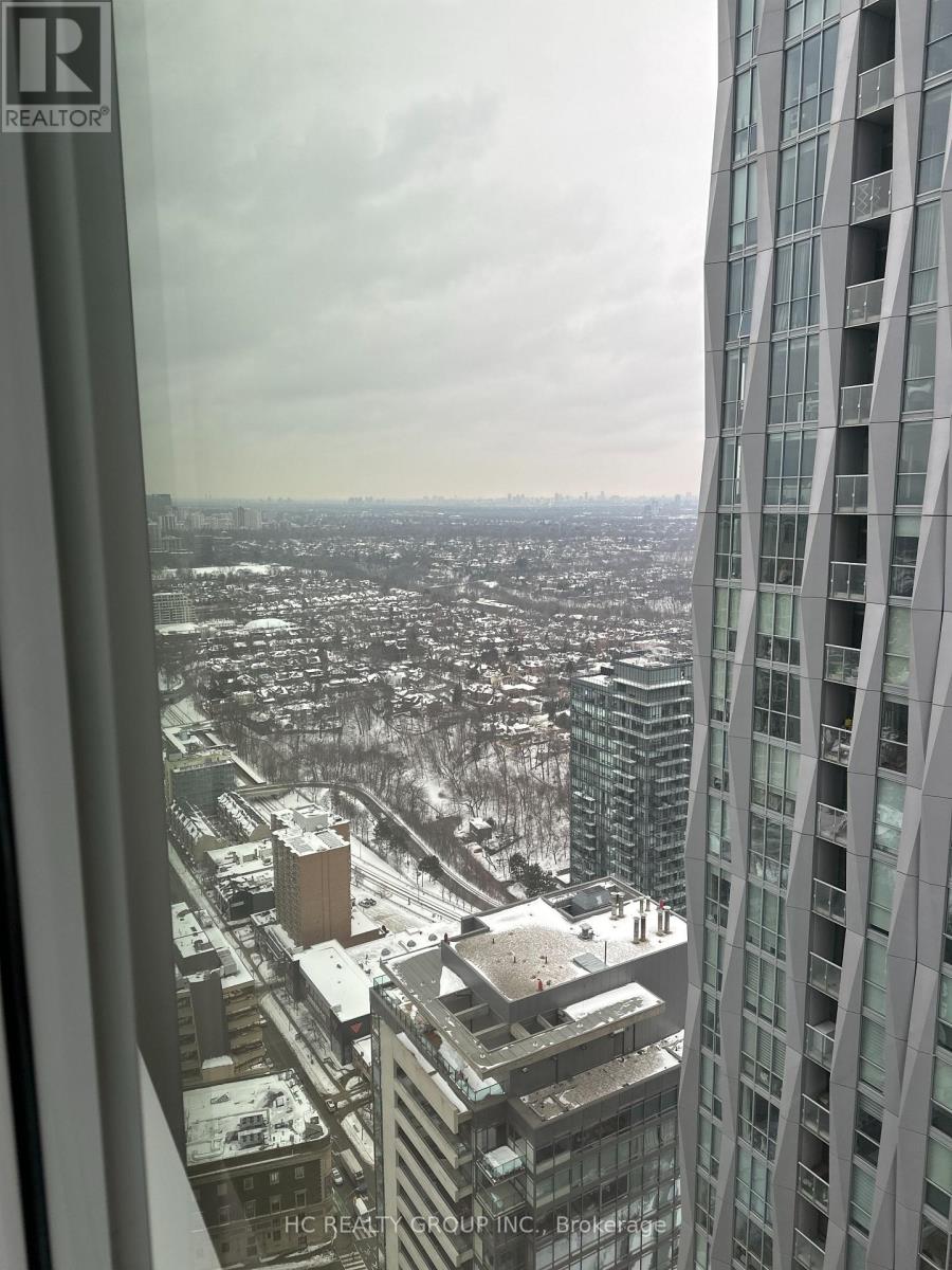 4806 - 11 Yorkville Avenue, Toronto, Ontario  M4W 0B7 - Photo 4 - C12780228