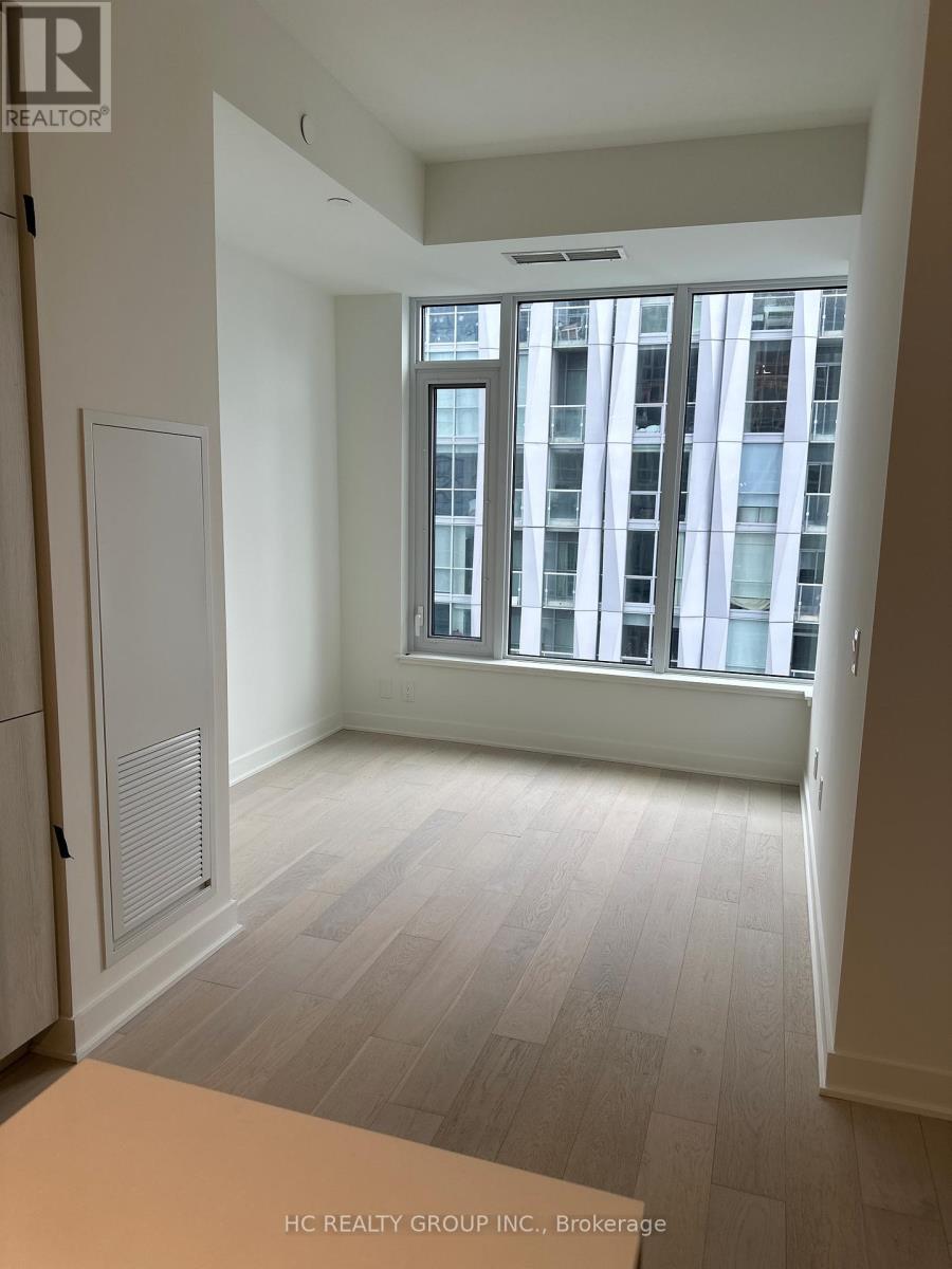 4806 - 11 Yorkville Avenue, Toronto, Ontario  M4W 0B7 - Photo 8 - C12780228