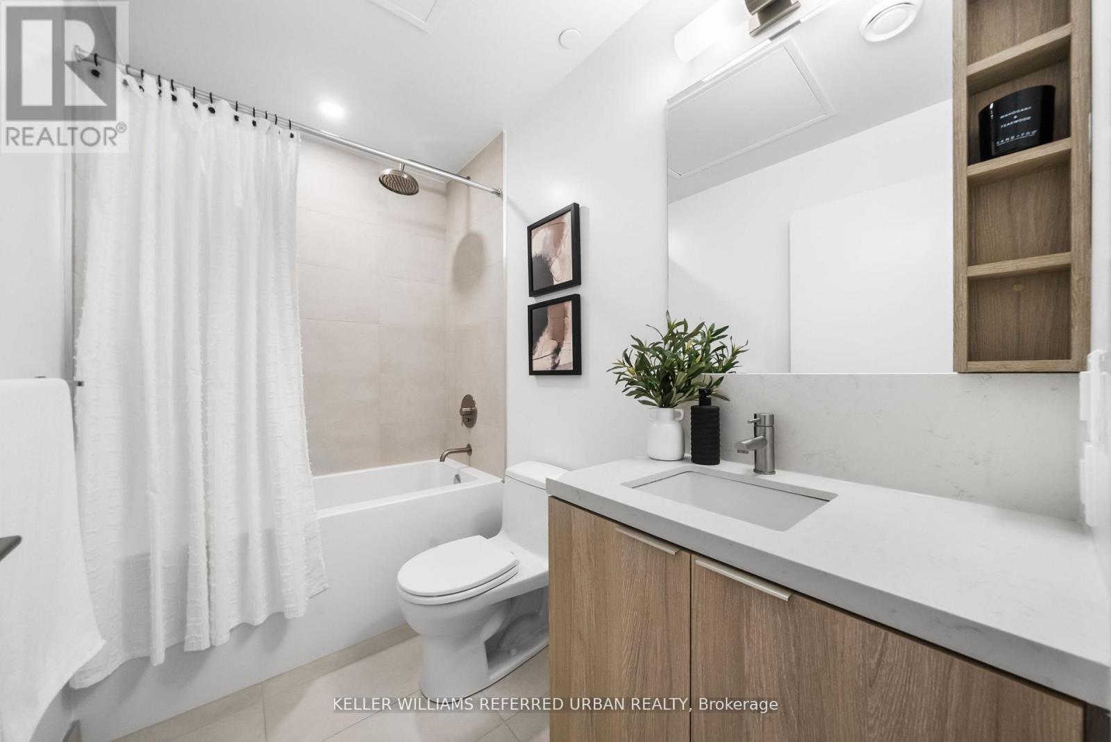 322 - 2020 Bathurst Street, Toronto (Humewood-Cedarvale), Ontario  M5P 0A6 - Photo 10 - C12780258