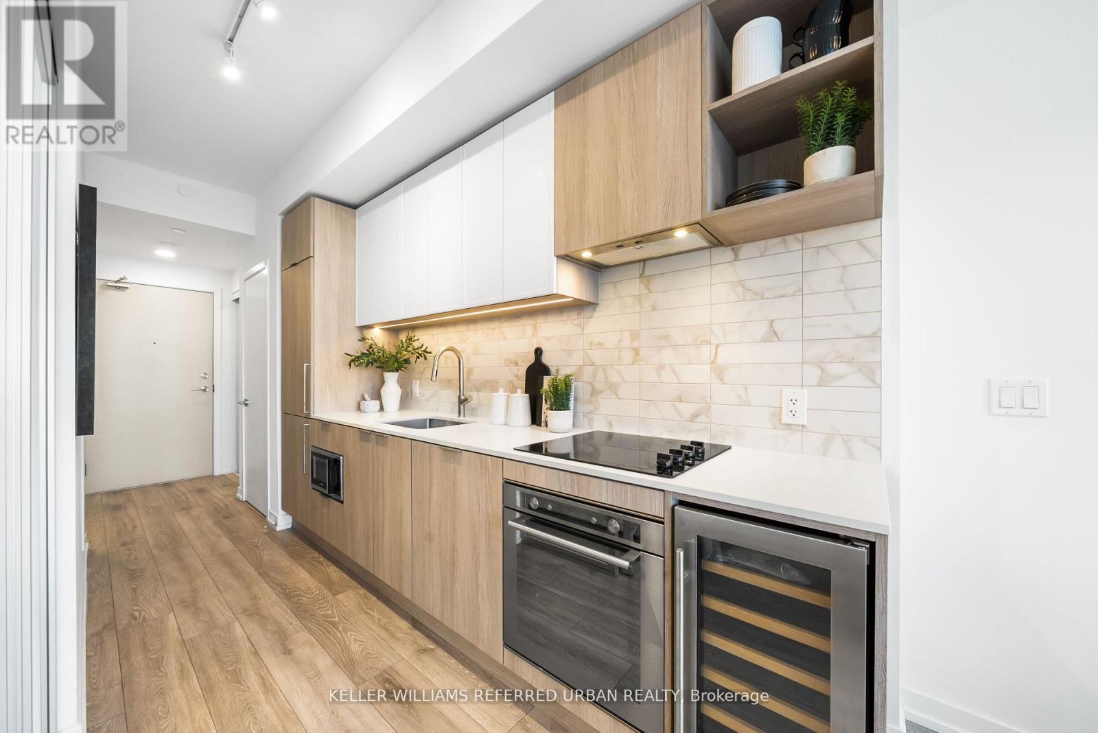 322 - 2020 Bathurst Street, Toronto (Humewood-Cedarvale), Ontario  M5P 0A6 - Photo 6 - C12780258