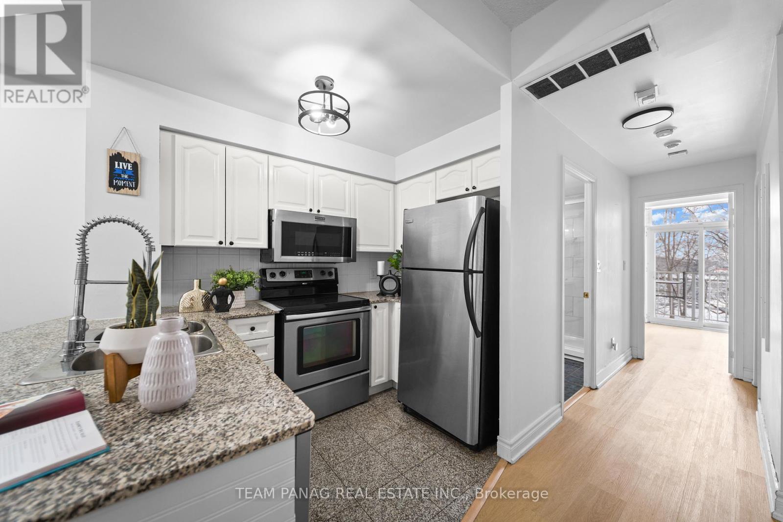 132 - 28 Stadium Road, Toronto, Ontario  M5V 3P4 - Photo 14 - C12780290