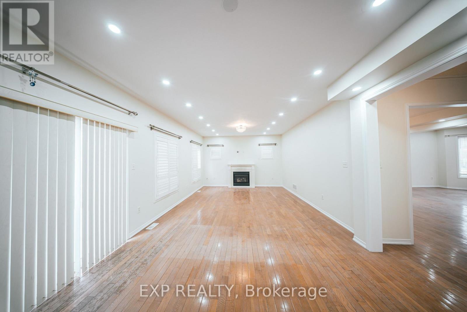 26 Peacock Crescent, Ajax, Ontario  L1T 0C6 - Photo 10 - E12780126